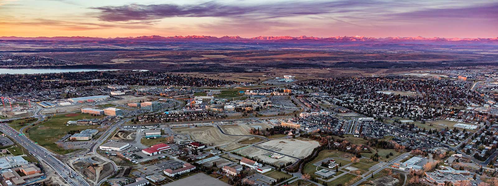 Sunrise photo of mountains from Calgary, Alberta