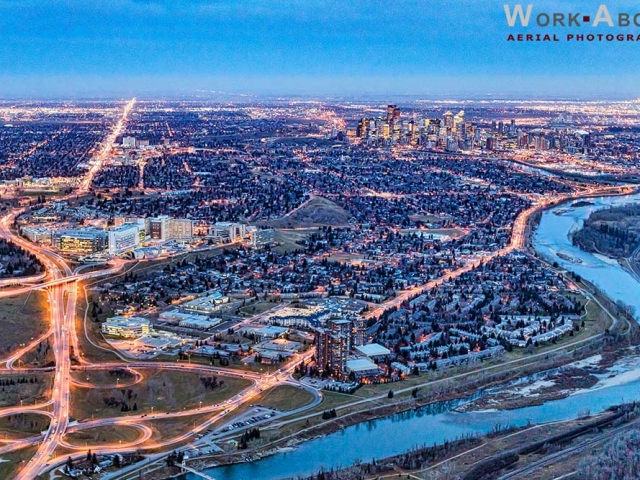 Night Photo of Foothills Hospital and Calgary - 151028_3011